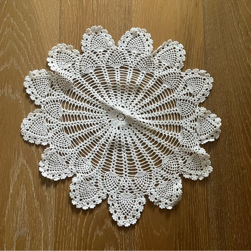 N/A crochet tabletop